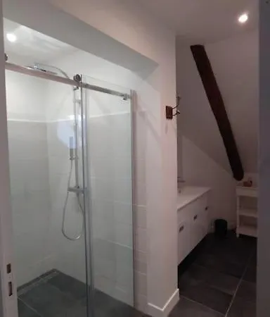 Aux Trois Parentales Et Son Jacuzzi Villa